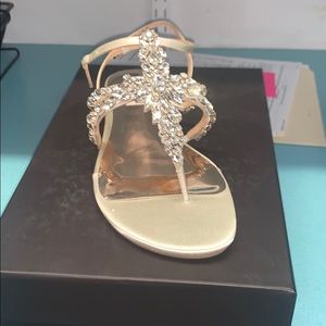 Badgley Mischka Hampden flats